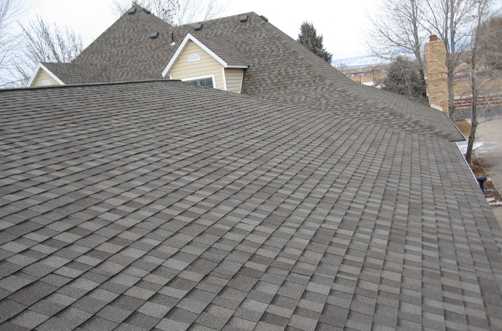 asphalt shingles as a solution for your new roof